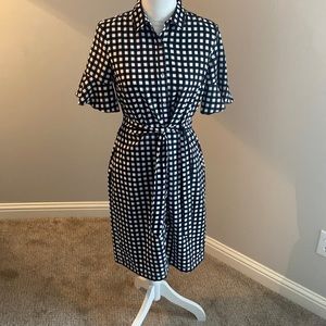 Banana Republic black and white checked shirt dress with tie